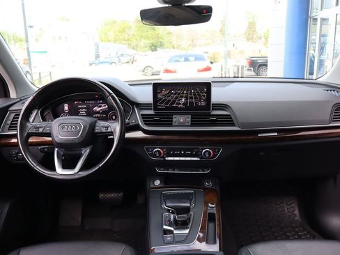 Used 2018 Audi Q5 2.0T Premium AWD/4WD image 9