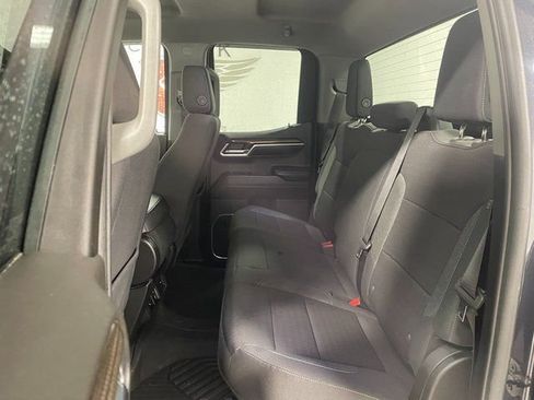Used 2023 Chevrolet Silverado 1500 LT AWD/4WD image 20
