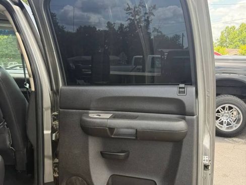 Used 2008 GMC Sierra 3500 SLE w/ Convenience Package AWD/4WD image 20