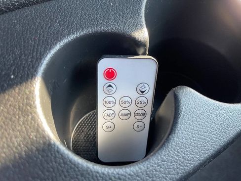 Used 2023 Mercedes-Benz Sprinter 2500 image 25