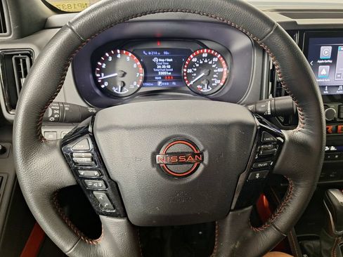 Used 2025 Nissan Frontier Pro-X RWD image 18