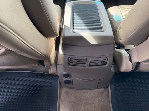 Used 2014 Nissan Titan SV w/ SV Value Truck Package image 24