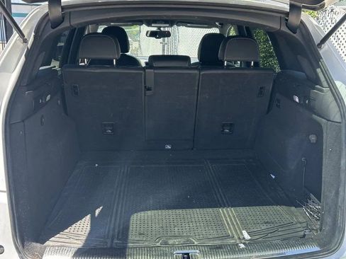Used 2015 Audi SQ5 Prestige w/ Prestige Package AWD/4WD image 24
