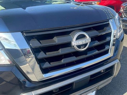 Used 2023 Nissan Armada SL image 29