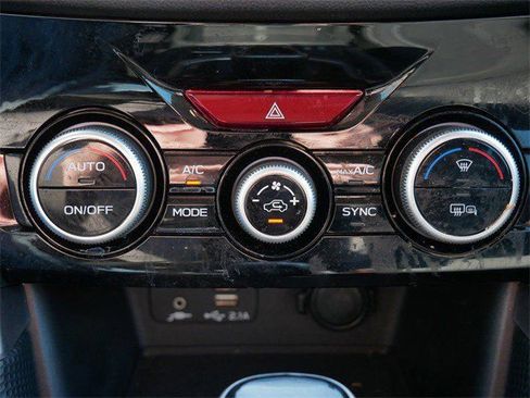 Used 2023 Subaru Forester Limited image 21