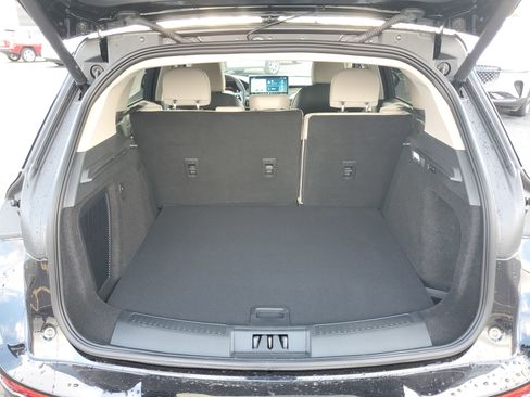 New 2026 Lincoln Corsair Premiere image 29