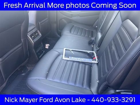 Used 2024 Ford Edge SEL w/ Convenience Package image 11