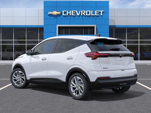 New 2027 Chevrolet Bolt LT w/ Comfort Package FWD image 4