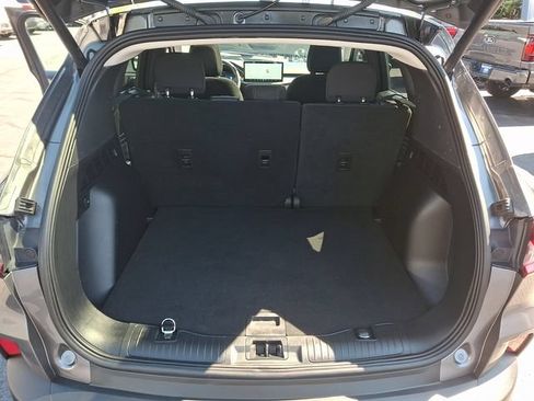 Used 2023 Ford Escape Active w/ Tech Pack #2 AWD/4WD image 30