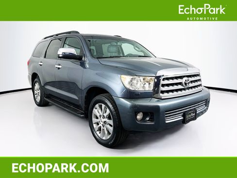 Used 2010 Toyota Sequoia Limited image 1
