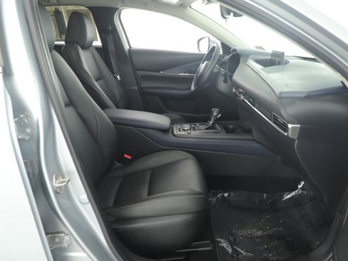 Used 2021 MAZDA CX-30 FWD 2.5 S w/ Select Package image 12