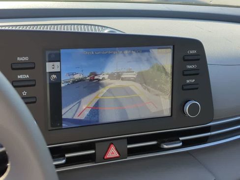 New 2026 Hyundai Elantra SE FWD image 30