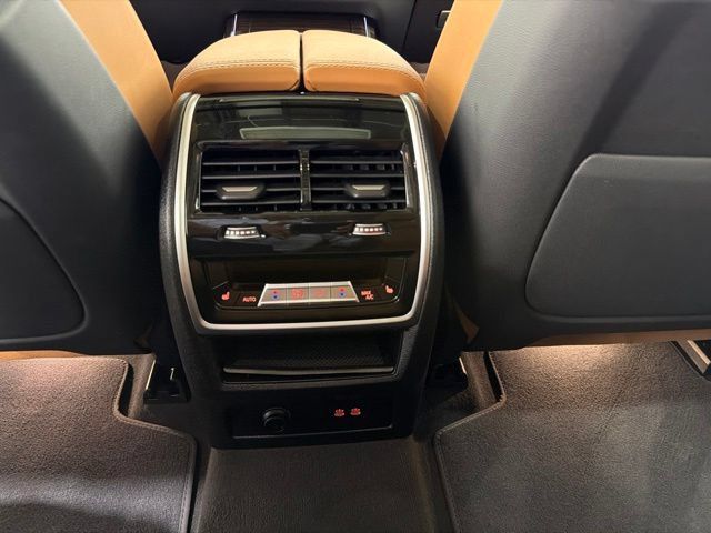Used 2026 BMW X7 xDrive40i AWD/4WD image 28