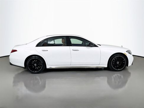 Used 2025 Mercedes-Benz S 580 4MATIC Sedan image 8