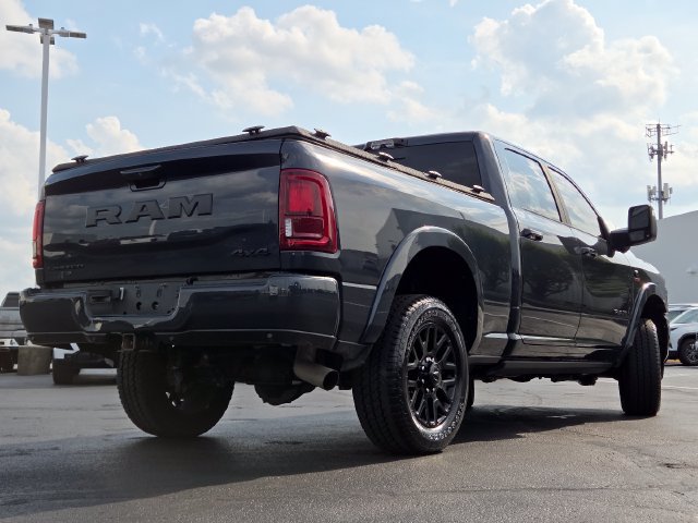 Used 2025 RAM 2500 Limited AWD/4WD image 19