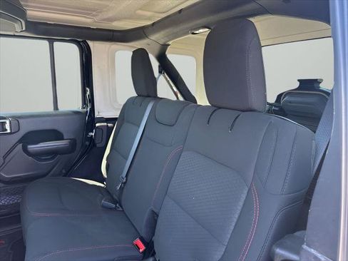 Certified 2020 Jeep Wrangler Unlimited Rubicon AWD/4WD image 19