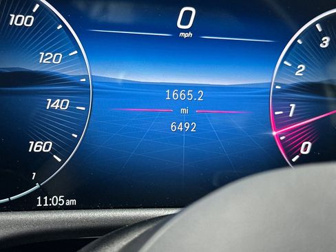 Used 2025 Mercedes-Benz E 350 4MATIC Sedan image 20