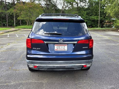 Used 2016 Honda Pilot Touring image 8
