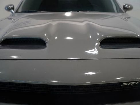 Used 2023 Dodge Challenger SRT Hellcat RWD image 4