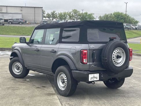 New 2025 Ford Bronco 4-Door image 5