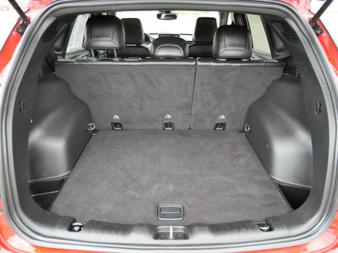 Used 2022 Jeep Compass Limited AWD/4WD image 18