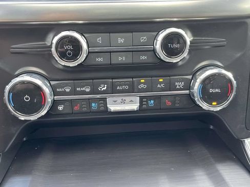 Used 2023 Ford F150 Lariat AWD/4WD image 22