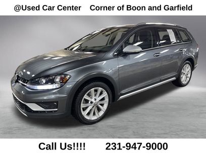 Used 2019 Volkswagen Golf Alltrack SE
