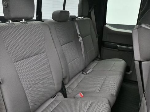 Used 2016 Ford F150 XLT w/ Equipment Group 302A Luxury AWD/4WD image 10