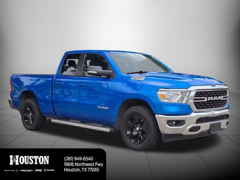 Used 2022 RAM 1500 Big Horn AWD/4WD image 3