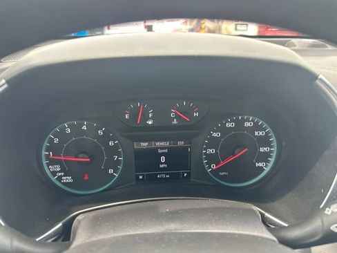 Used 2024 Chevrolet Equinox LS FWD image 3