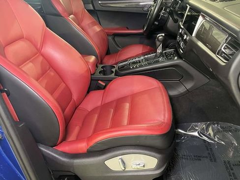 Certified 2021 Porsche Macan GTS AWD/4WD image 23