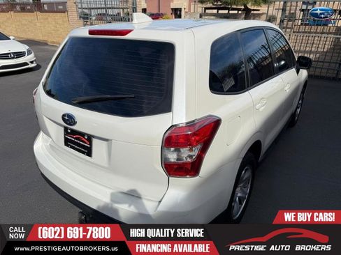 Used 2016 Subaru Forester 2.5i AWD/4WD image 11