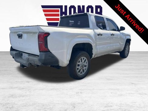 Used 2026 Toyota Tacoma SR RWD image 4