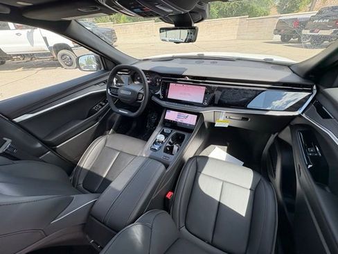 New 2025 Jeep Wagoneer S Limited w/ Comfort Package image 31