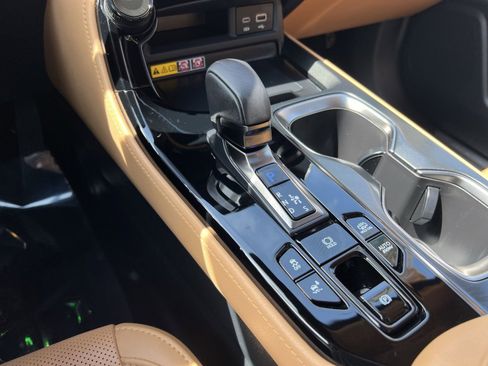 Used 2025 Lexus NX 450h+ AWD w/ Accessory Package (Z2) image 29