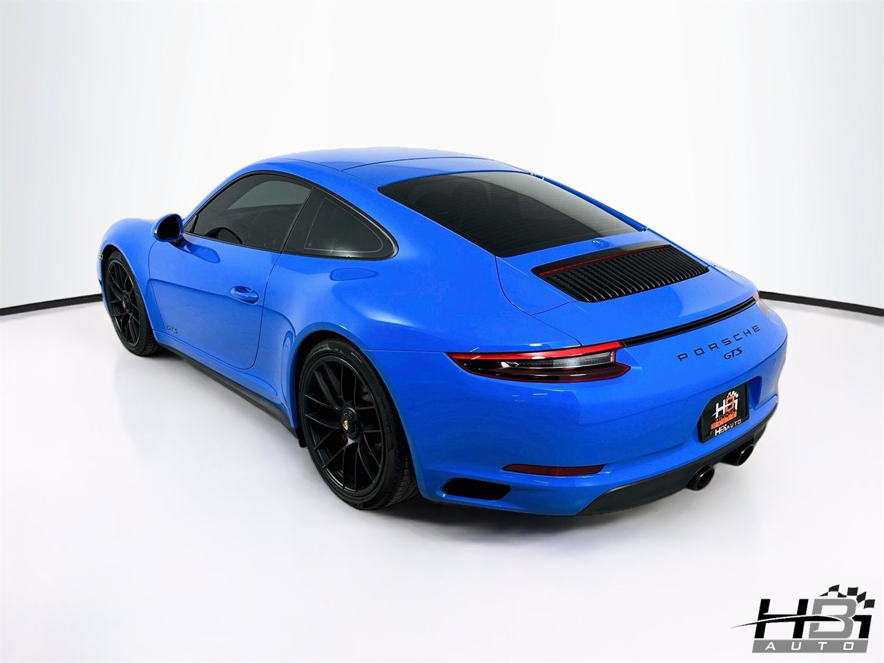 Used 2018 Porsche 911 Carrera GTS RWD image 7