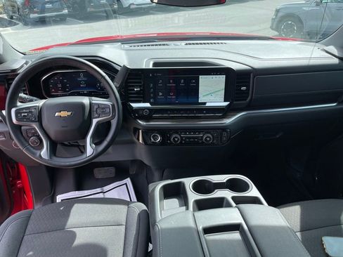 Used 2024 Chevrolet Silverado 1500 LT image 23
