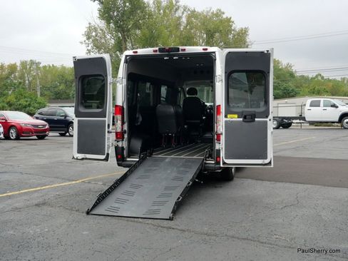 Used 2019 RAM ProMaster 2500 image 7