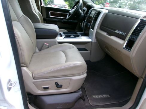 Used 2010 Dodge Ram 2500 Truck Laramie AWD/4WD image 6