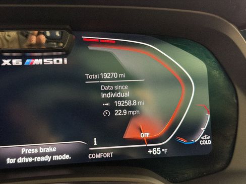 Certified 2023 BMW X6 M50i w/ Executive Package image 19