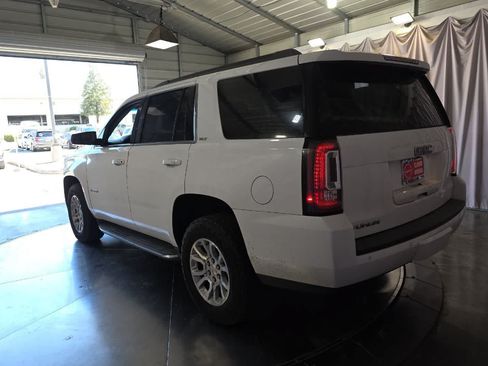 Used 2018 GMC Yukon SLT AWD/4WD image 7