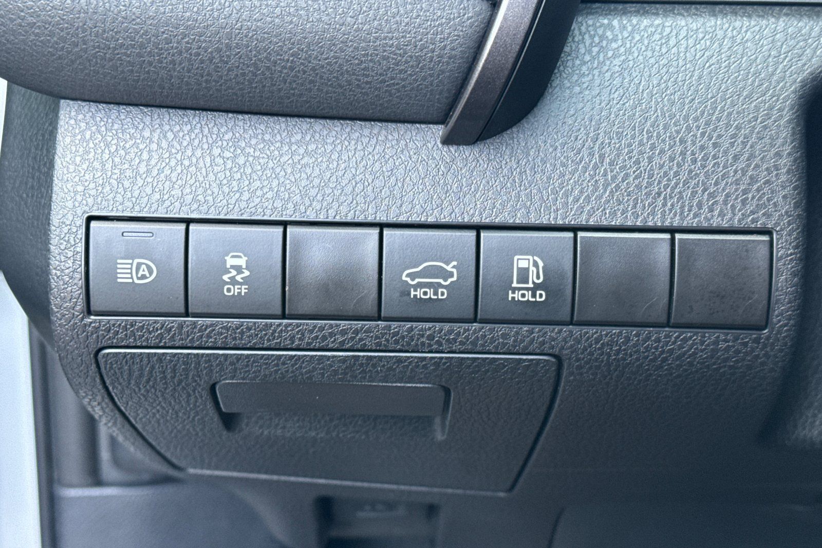 Used 2023 Toyota Camry XSE FWD image 33