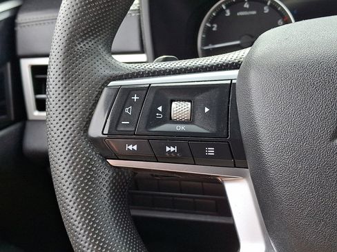 Used 2022 Mitsubishi Outlander ES AWD/4WD image 26