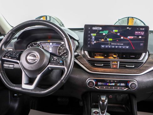 Used 2023 Nissan Altima 2.5 SL image 17