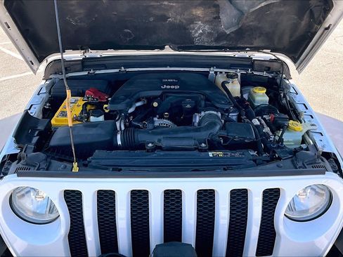 Used 2019 Jeep Wrangler Unlimited Sport S AWD/4WD image 32