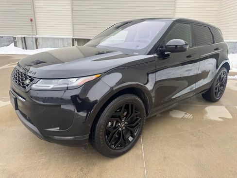 Used 2020 Land Rover Range Rover Evoque SE image 7