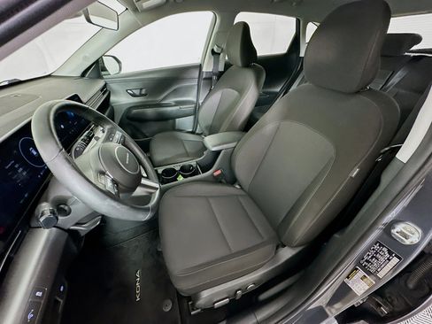Used 2024 Hyundai Kona SEL FWD image 13