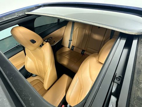 Used 2021 BMW 330i Sedan w/ Convenience Package image 22