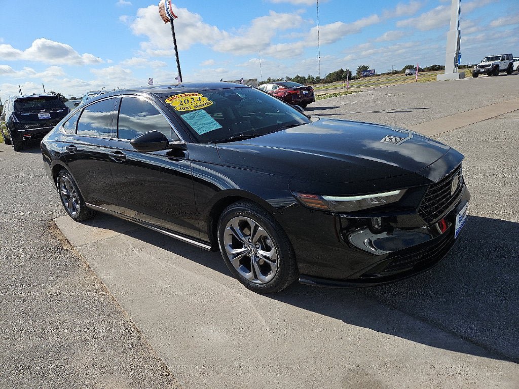 Used 2024 Honda Accord EX image 10