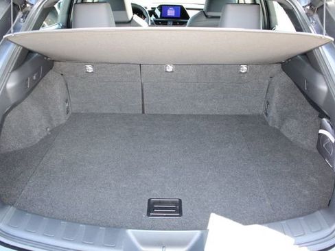 Certified 2025 Lexus UX 300h 300h image 8